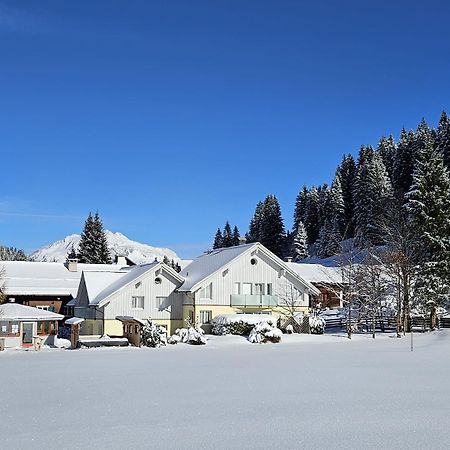 Haus Capricorn - Appartement Mountain View Gargellen Esterno foto